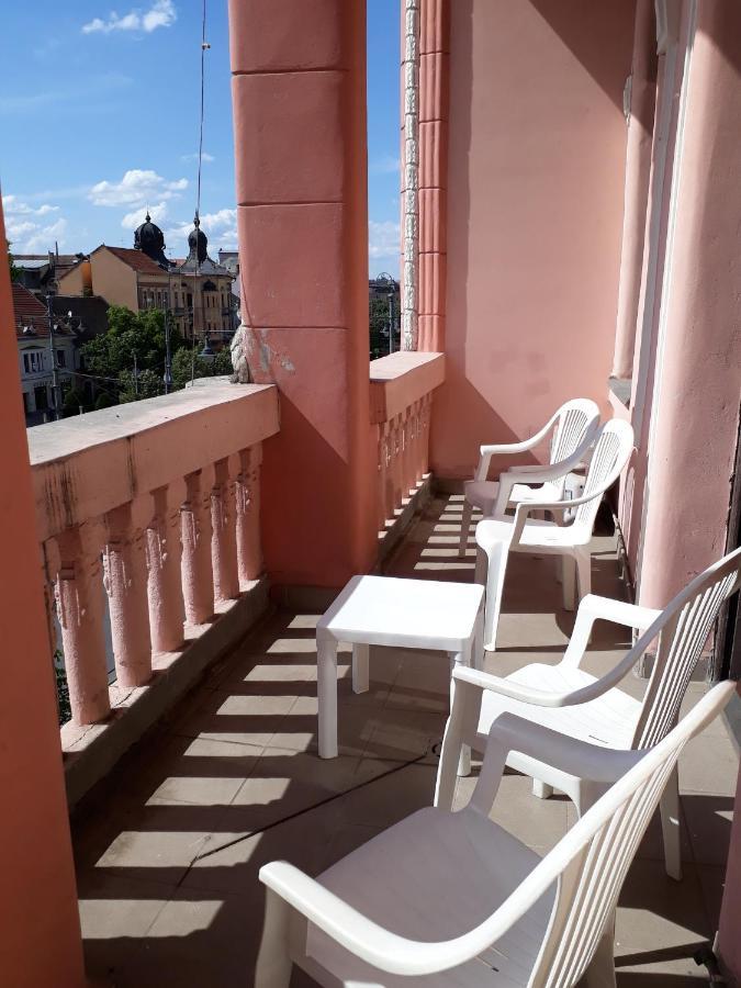 Piac Utcai Apartman Debrecen Eksteriør billede