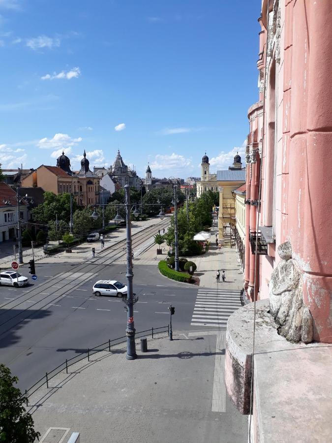 Piac Utcai Apartman Debrecen Eksteriør billede